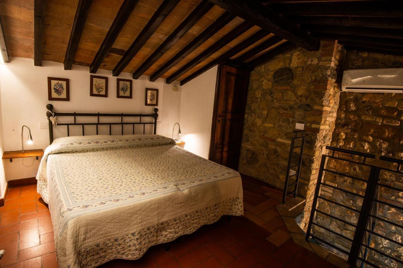 Agriturismo Casanova Di Pescille San Gimignano Kültér fotó