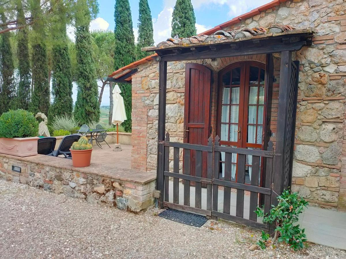 Agriturismo Casanova Di Pescille San Gimignano Kültér fotó