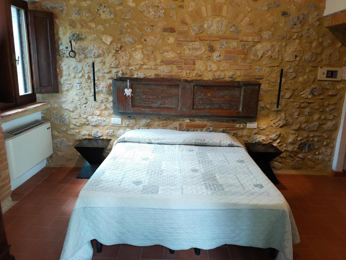 Agriturismo Casanova Di Pescille San Gimignano Kültér fotó