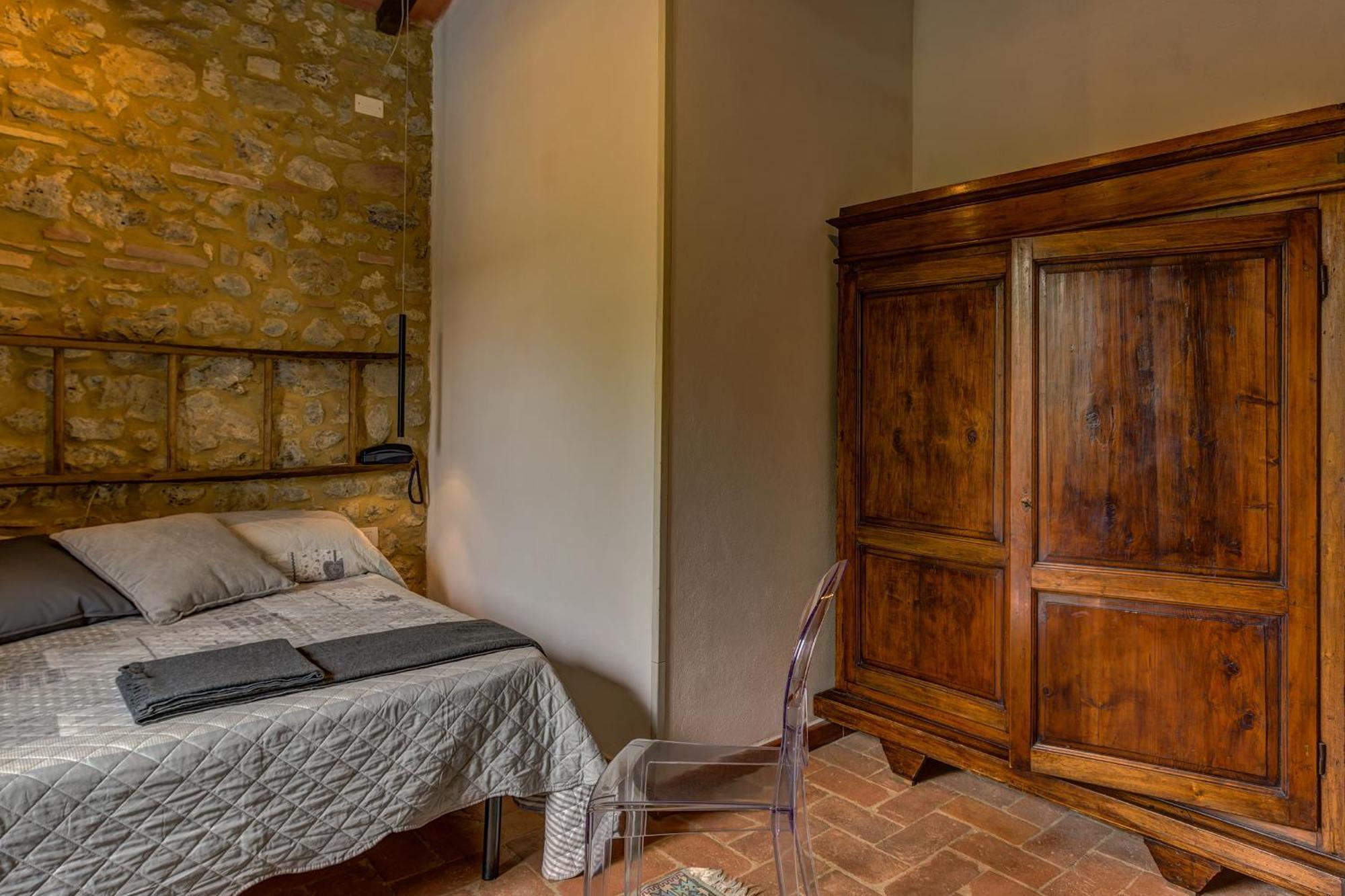Agriturismo Casanova Di Pescille San Gimignano Kültér fotó