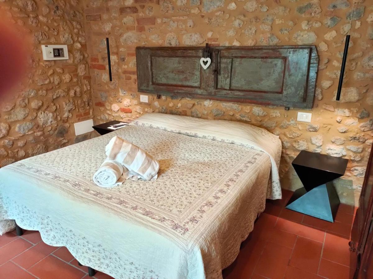 Agriturismo Casanova Di Pescille San Gimignano Kültér fotó
