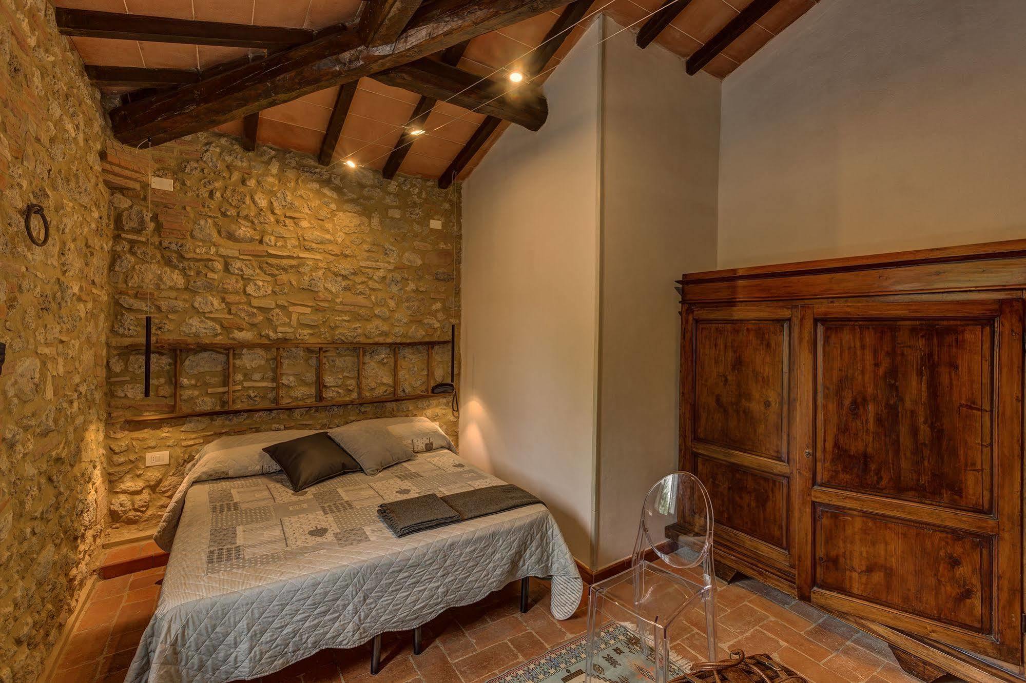 Agriturismo Casanova Di Pescille San Gimignano Kültér fotó