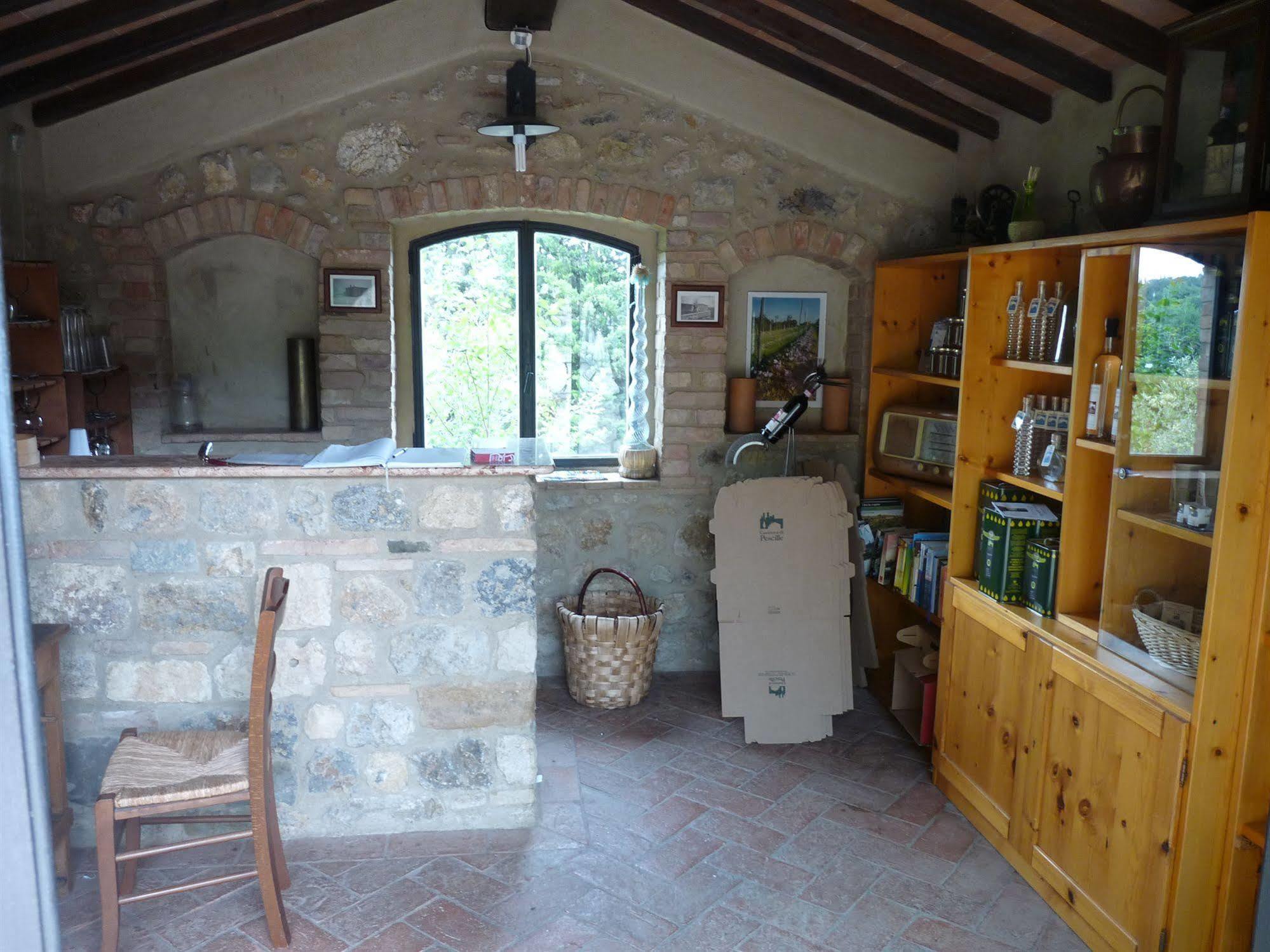 Agriturismo Casanova Di Pescille San Gimignano Kültér fotó