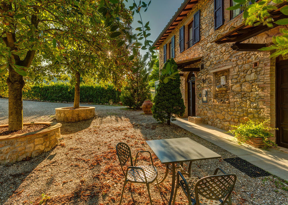 Agriturismo Casanova Di Pescille San Gimignano Kültér fotó